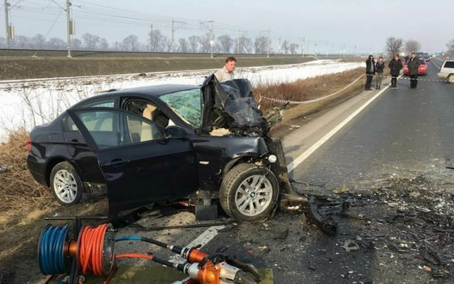 El este tânărul care a provocat accidentul mortal de pe DN 7! Darius avea doar 19 ani şi era elev în clasa a XII-a