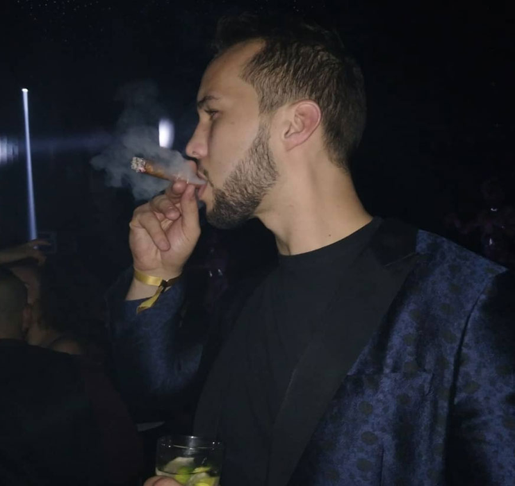 Nu poate renunța! Viciul care îi poate fi fatal lui Tristan Tate, noul iubit al Biancăi Drăgușanu