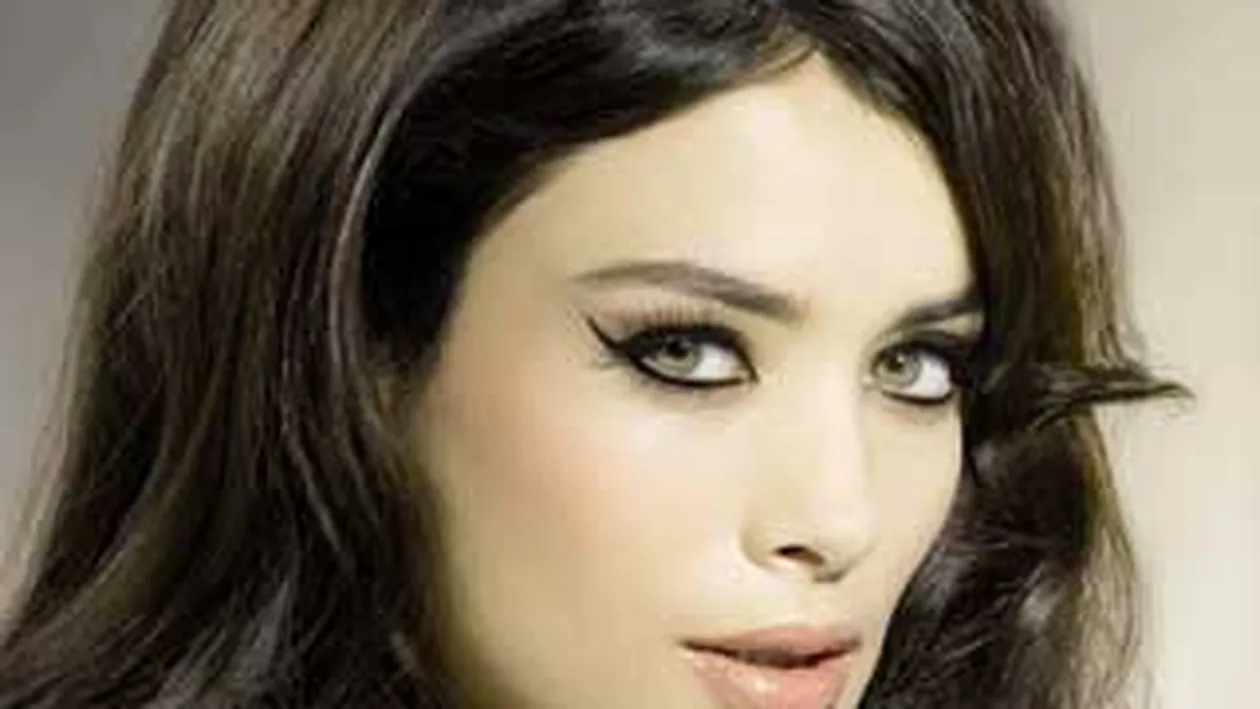 Fii propria ta manichiurista! Specialistii te invata cum sa-ti faci singura trei tipuri de modele trendy pe unghii