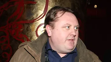 Au turnat haznaua peste masina lui Radu Groza