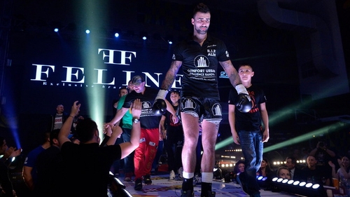 Bogdan Stoica poate deveni challenger obligatoriu la titlul mondial daca se va impune in gala Superkombat din Elvetia