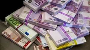 Curs valutar 20 iunie 2019. Euro a crescut din nou! Cât lei costă o monedă europeană