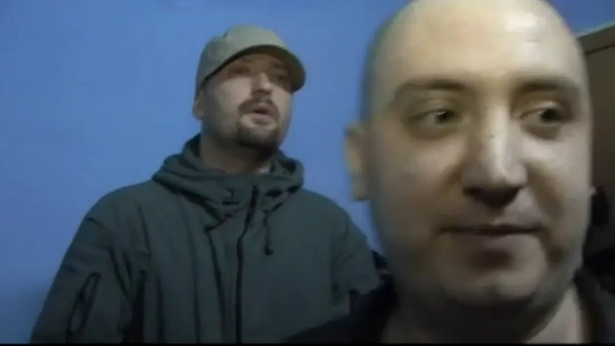 A crezut ca va fi momentul lui de glorie, dar nu i-a iesit deloc! Un roman a fost facut K.O de baietii de la Parazitii!