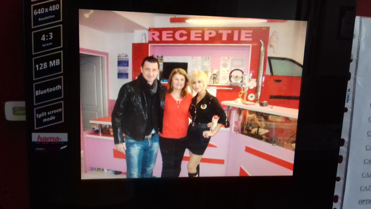 Daniela Gyorfi și George Tal s-au fotografiat în pensiune