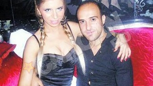 Probleme la finalul petrecerii. Paun si "brazilianca" au pus-o de cheta in club