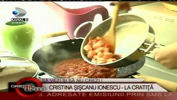 Cristina Siscanu a ajuns la cratita! I-a gatit lui Madalin Ionescu creveti cu mir!