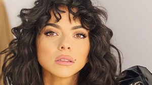 Inna s-a tuns bob! Schimbare radicală de look pentru cântăreață