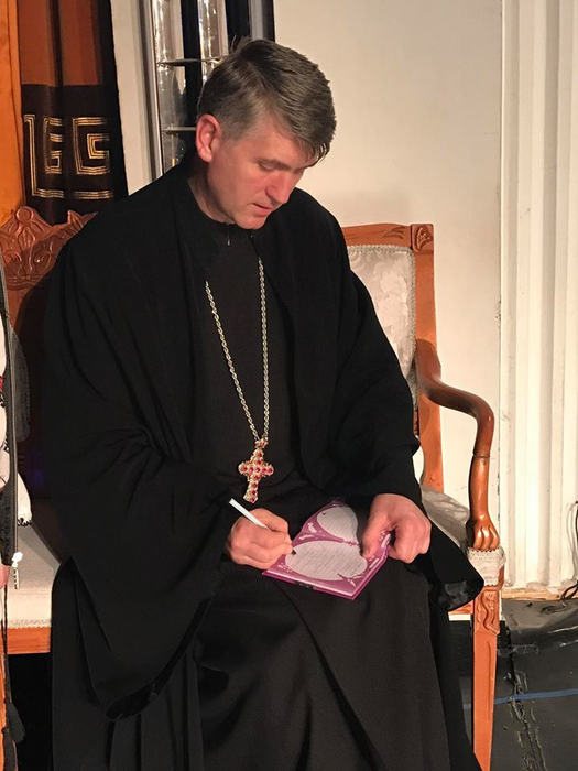 Ştirea care îi va înfuria pe mai marii Bisericii Ortodoxe Române! Ce a fost rugat să facă fostul preot Cristian Pomohaci chiar în ziua de Crăciun
