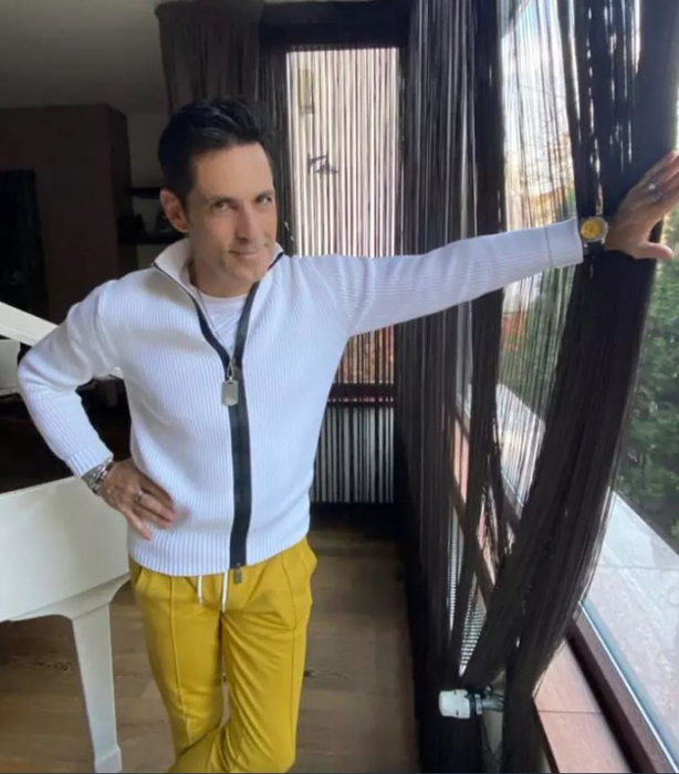 Cum arată casa în care locuiesc Ștefan Bănică Jr. și Lavinia Pârva. Vila din București are o curte impresionantă cu piscină