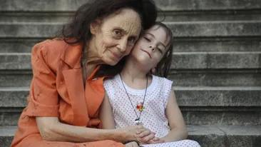 INCREDIBIL! N-o sa-ti vina sa crezi ce poate sa se intample cand cauti numele Adrianei Iliescu pe Google