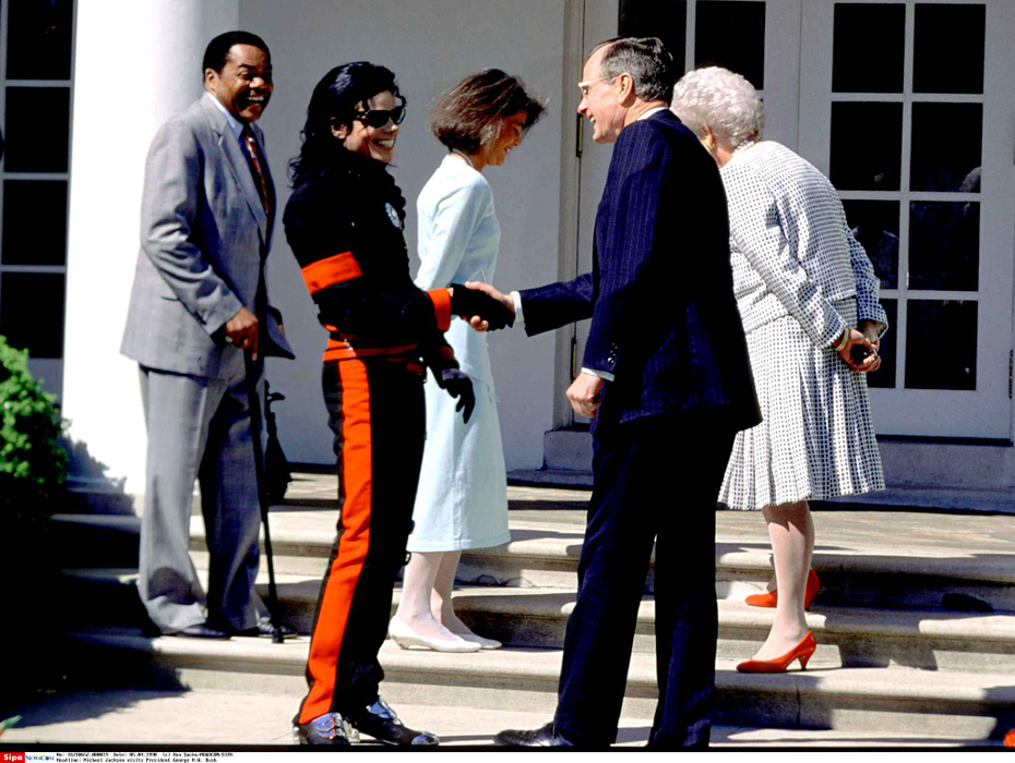 Elton John, dezvăluiri șocante despre Michael Jackson: “ Era bolnav mintal și…”