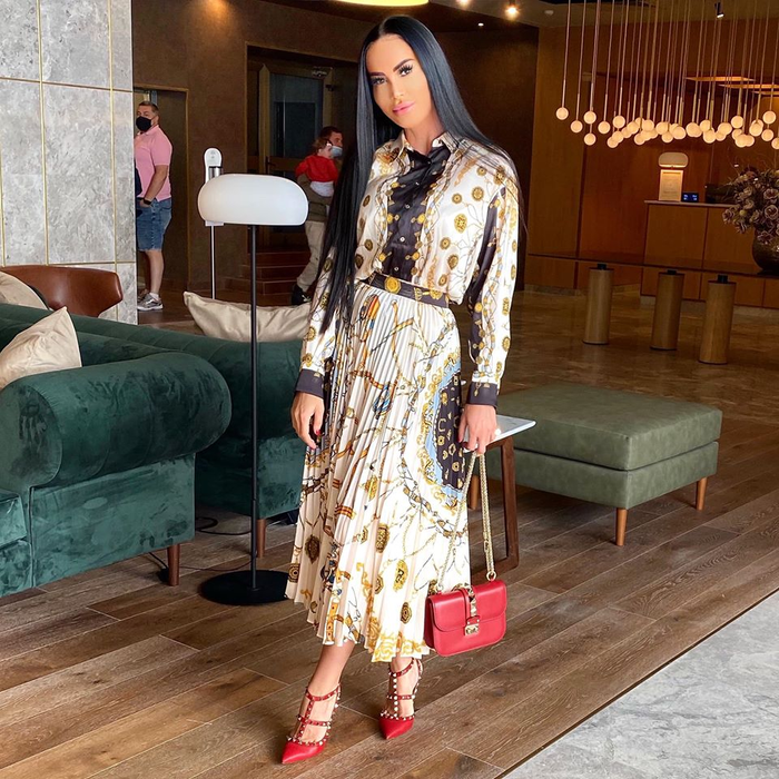 Bianca Pop a dezvăluit adevărul din spatele poveștii celor 1.000 € cash din poșetă! Fosta ispită de la Insula Iubirii a fost desființată de Bote: “Ai uitat când…”