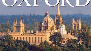 Viata unui student roman la Oxford: "Oamenii sunt de treaba, da' nu ca romanii, iau de acasa borcane cu mamaliga si branza, iar la petreceri, daca nu bei pana cazi in sant, esti un nimeni"
