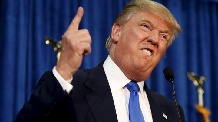 Asta chiar e cea mai tare nebunie a lui Trump! L-a pus consilier pentru Siguranţă Naţională pe…”