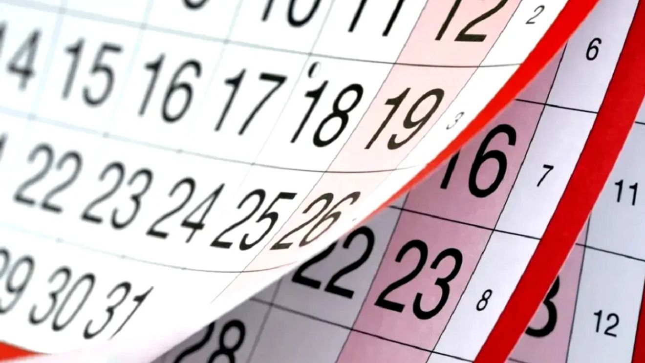 Câte libere de la stat vor mai avea românii în 2024? Două au fost tăiate de pe listă