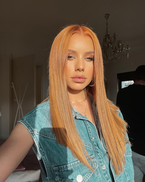 Cum arăta Carmen Grebenișan de la Survivor 2023, înainte să își facă operațiile estetice. Blonda de la Pro TV zici că-i alt om!
