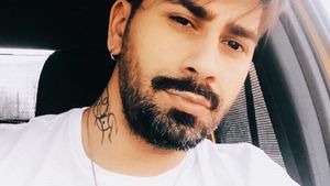 Connect-R, mesaj pentru cei care au urechi să-l audă: "Nu mai lăsați pe nimeni să vă judece"