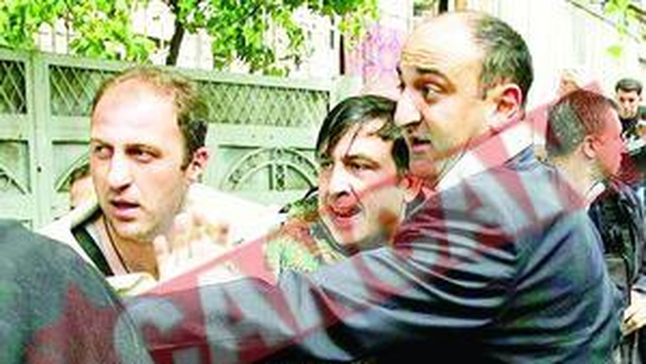 Saakasvili a incercat sa se sinucida