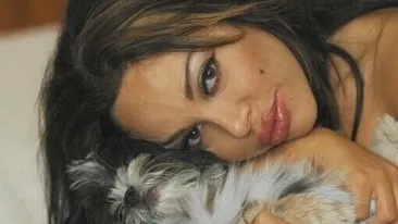 Doliu în lumea muzicii! O cântăreață celebră a murit la 58 de ani