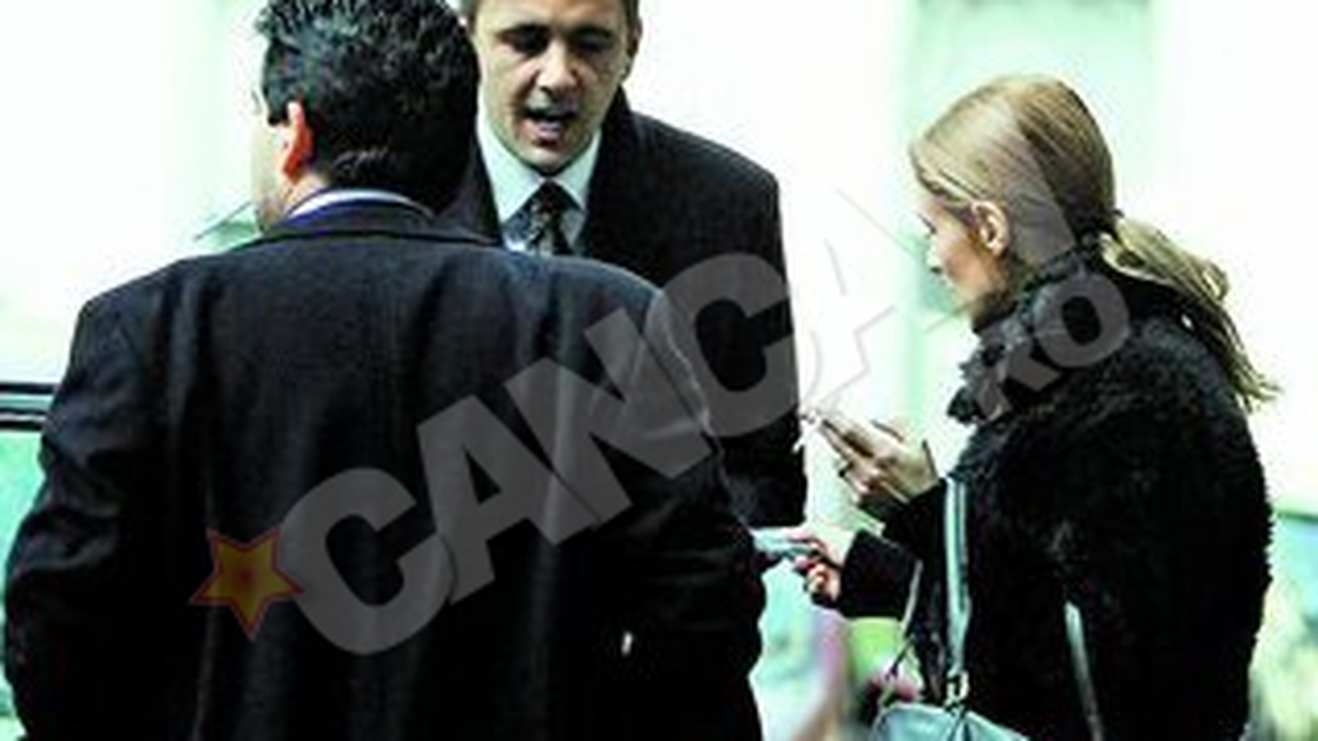 Cosmin Cernat s-a "razboit" cu avocatul dupa procesul cu fosta iubita. Criza de nervi in parcare
