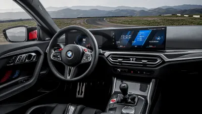 Regretele unui șofer care și-a luat BMW la 22 de ani: „Este foarte scumpă de întreținut”
