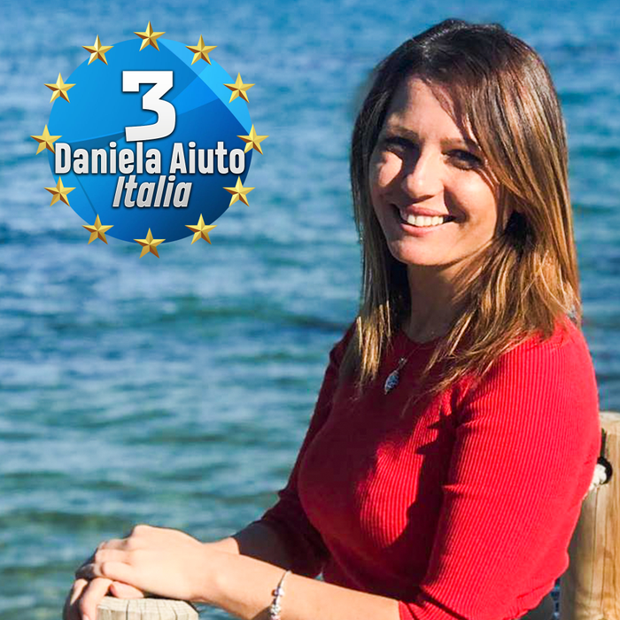 Ele sunt cele mai sexy europarlamentare! Ce loc ocupă singura româncă din Top 20