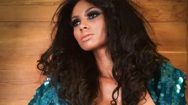 Asa ceva nu s-a mai pomenit in showbiz! Motivul incerdibil pentru care Laurette refuza sa isi boteze fetita in varsta de 3 ani!