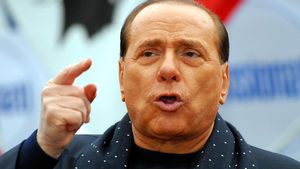 Silvio Berlusconi, internat din cauza Covid-19. Cum se simte fostul premier italian