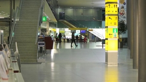 Aeroportul Charles de Gaulle din PARIS, evacuat de urgenţă!