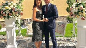 Ilinca Vandici şi soţul său, naşi de cununie! Vedeta a atras toate privirile cu ţinuta sa