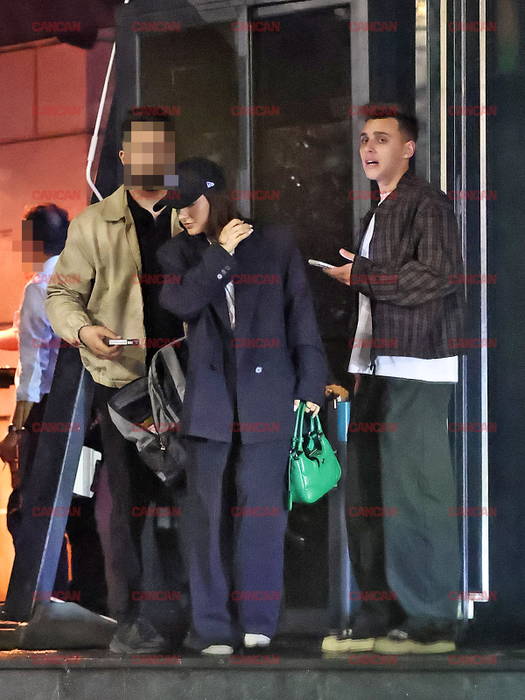 Alexia Eram și Tonghi, la poli total opuși