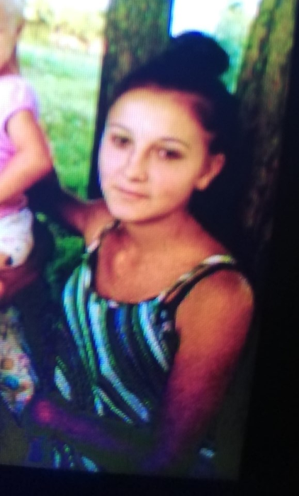Carmen Ciofu, 14 ani, a plecat de acasă luni și nu s-a mai întors