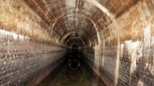 Reteaua secreta de tuneluri din Romania iese acum la iveala! Cati kilometri de catacombe au sapat inaintasii nostri