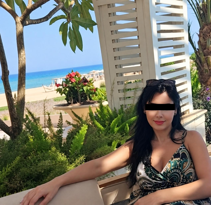 Alice, amanta generalului Dorin Ioniță, avere impresionantă. Are două apartamente, unul cumpărat chiar de bărbat