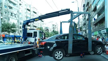E oficial! Încep ridicările de mașini parcate neregulamentar