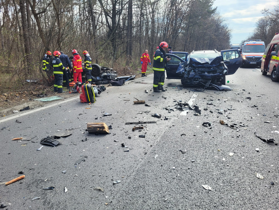 Accident cumplit pe șoseaua București-Urziceni/ sursă foto: ISU Ialomița