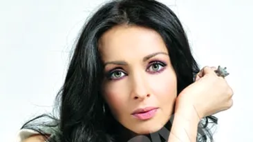 Mihaela Radulescu: Prietenele ma vor maritata! Imi aduc mereu barbati la masa