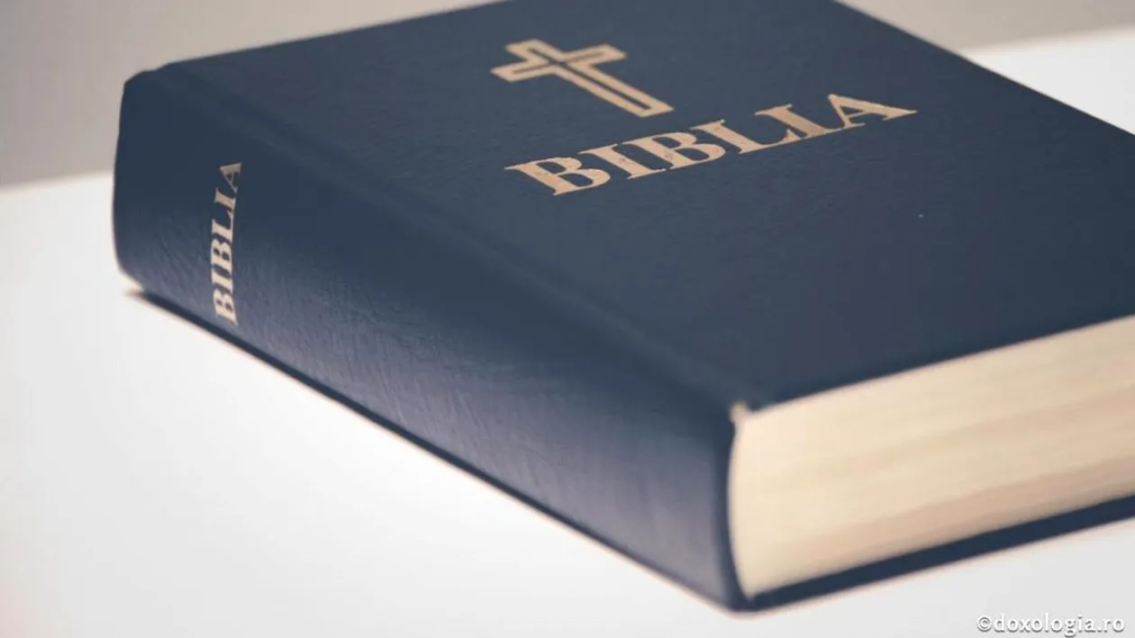 A abuzat o fată de 11 ani, a ajuns la pușcărie, apoi … Ce urmează este incredibil! Biblia pe care o …