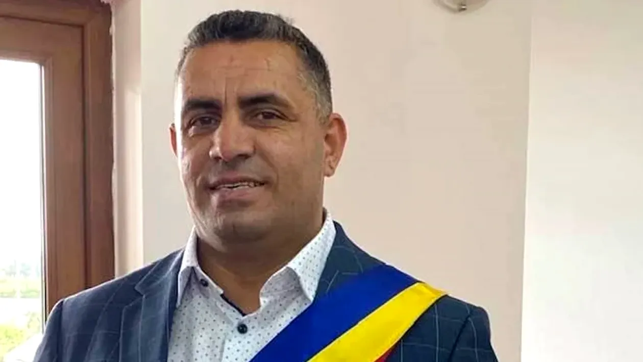 Primar din Constanța, acuzat că ar fi agresat o polițistă care i-a prins fiul minor la volan