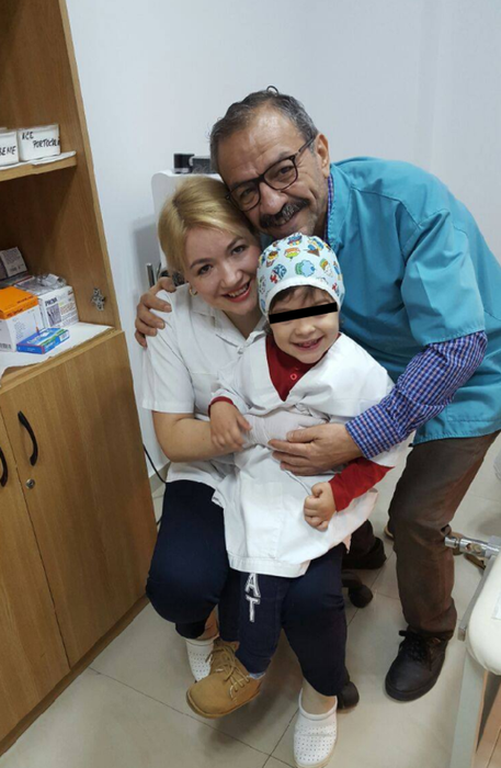 Doctorul îşi adora familia