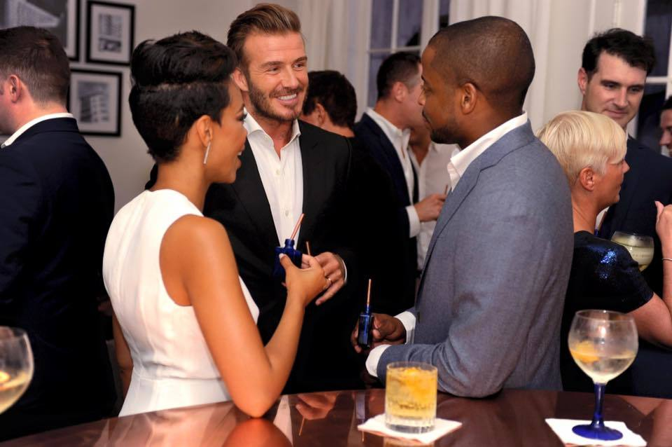 Familia lui David Beckham s-a mărit! Prima poză cu bebeluşul în braţe: „Frumos! Felicitări!”