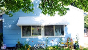 Casa de vanzare, dar nu pentru infideli