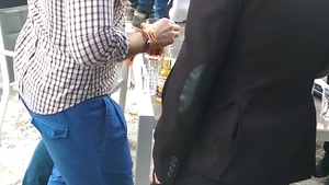 Arogante si excese, ei beau pana cad sub mese! Cum se distreaza cei mai rasfatati copii de bani gata de la noi