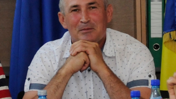 Telenovelă în Vaslui! Preotul gelos a cerut test ADN. E convins că fiul născut de preoteasa lui seamănă cu... viceprimarul