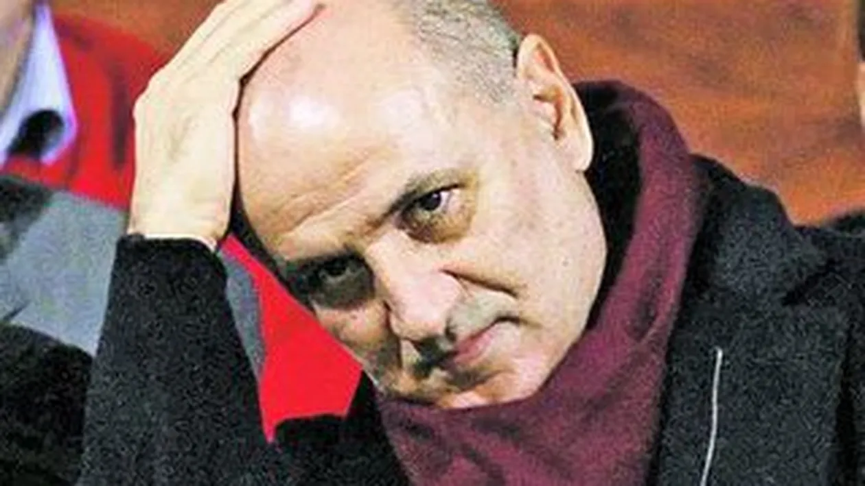 Copos nu se dezminte. A promovat imaginea Rapidului cu sacosa!