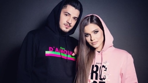 Theo Rose, apariţie neaşteptată! Cum a reacţionat Bogdan de la Ploieşti când a văzut-o: "Felicitări"