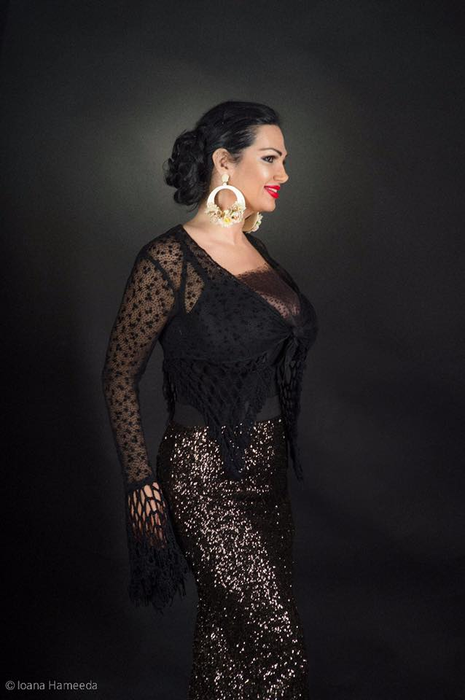 Ozana Barabancea, taxată la sânge de Iulia Albu pentru apariția de la Premiile TV Mania 2018: “Machiajul «scary doll face», iar sânul este…”