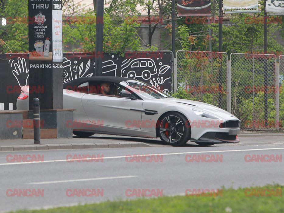 Bolidul Aston Martin, una dintre mașinile pe care frații Tate le-ar fi închiriat/ sursă foto: CANCAN.RO