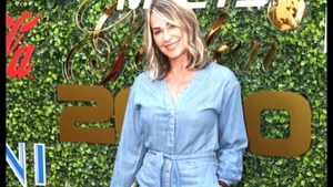 Nadia Comăneci a îmbrăcat din nou costumul de gimnastă, la 45 de ani după primul 10 din istorie.