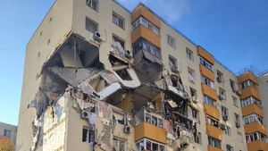 Ce a apărut în fața blocului din Rahova, unde a avut loc explozia devastatoare, la 7 luni de la tragedie. Ți se rupe sufletul!